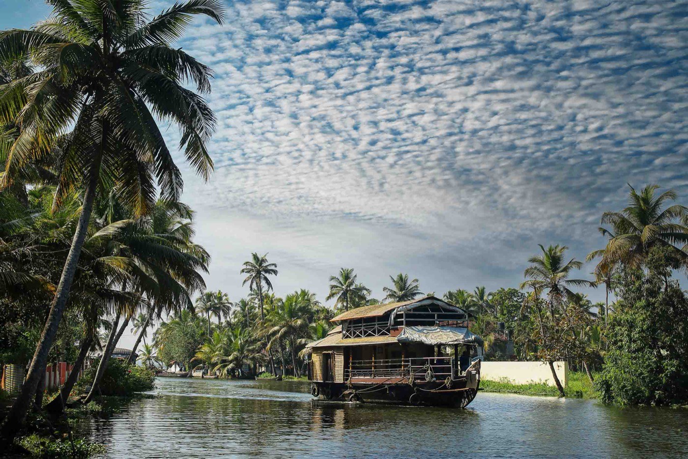 Houseboat Cruise Through Backwaters Of Alappuzha.